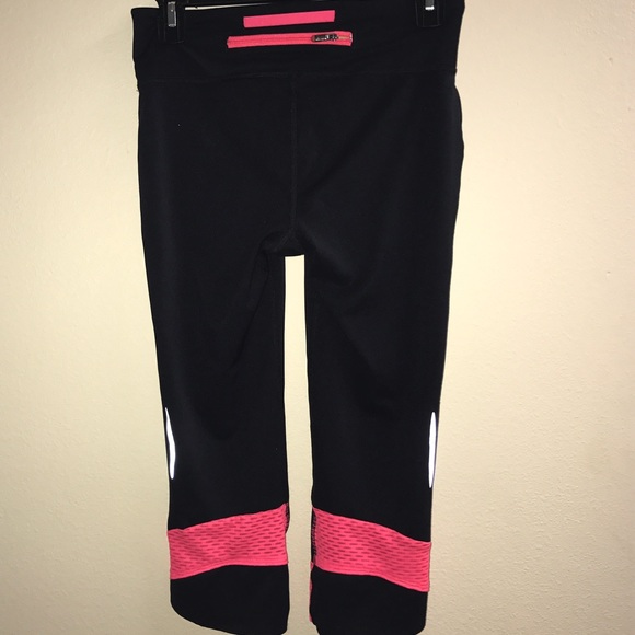 Under Armour cropped pants - Picture 4 of 4