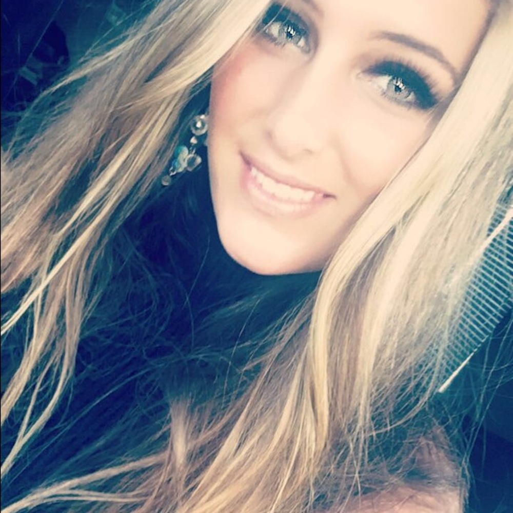 Meet your Posher, Shaynee