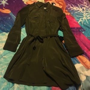 Chiffon green short dress from Express never used!
