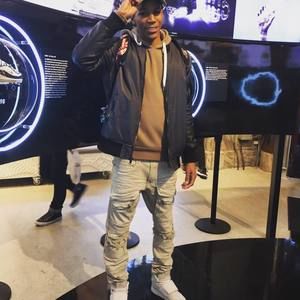 Meet your Posher, Alex