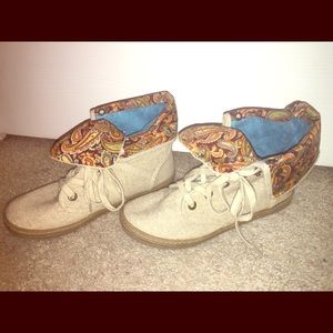Hipster fold-over shoes