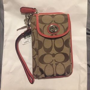 NWT Coach wallet wristlet phone case