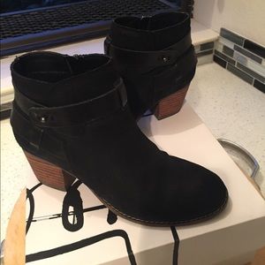 DV by Dolce Vita Black Bootie