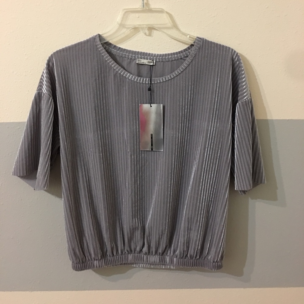 Brand new velvet Zara crop top