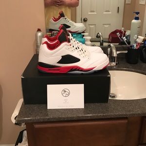 Retro 5 low brand new worn once size 13