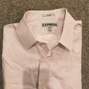 Express fitted button up