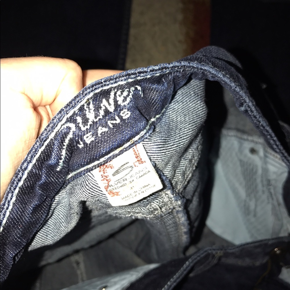 Silver Jeans - Picture 5 of 8