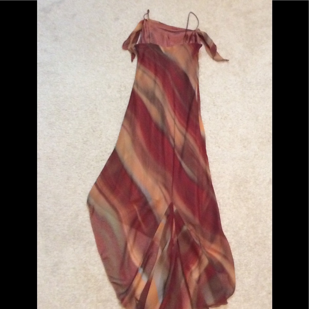 New woman's Chicas dress. - Picture 3 of 3