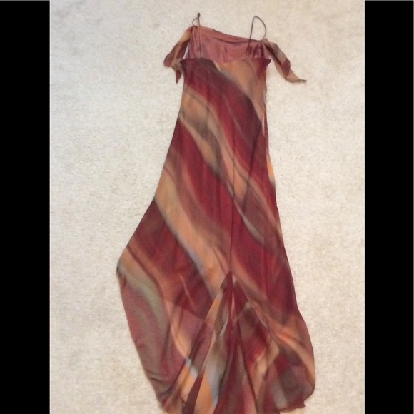 New woman's Chicas dress. - Picture 3 of 3