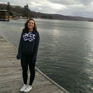 Meet your Posher, Sierra