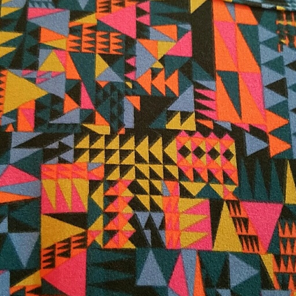 REDUCED EUC Geometric Lularoe Carly dress!!! - Picture 3 of 4