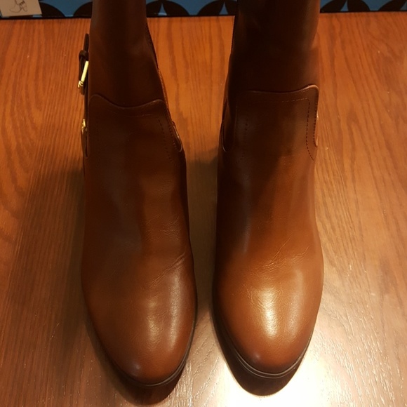 Liz Claiborne Alvis Cognac boot NWT 8.5 - Picture 5 of 8