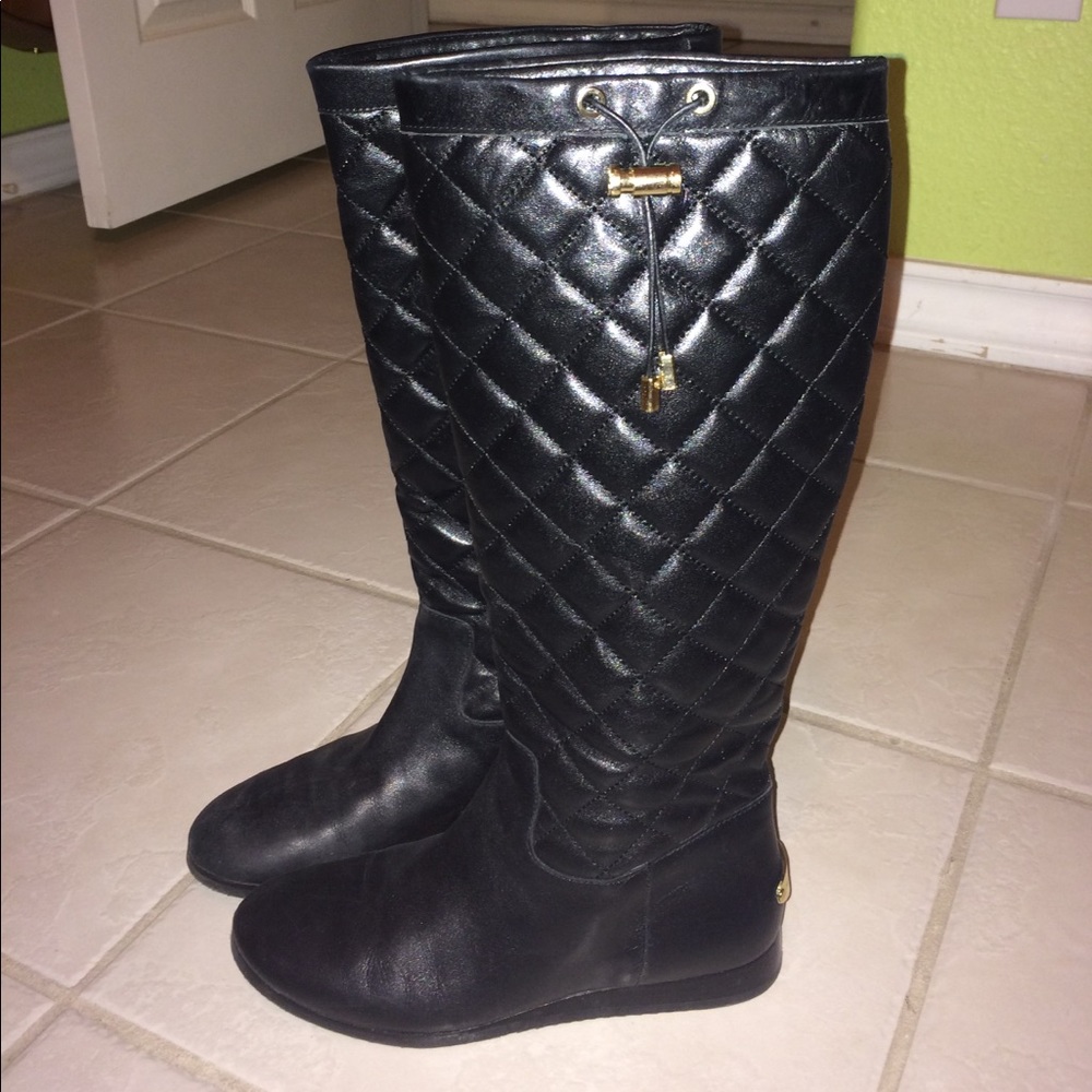 Michael Kors - Picture 2 of 3