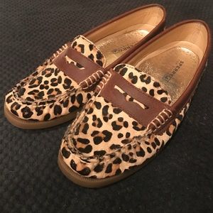 SALE/FINAL PRICE❣️ Leopard print Sperry loafers 💕