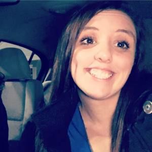 Meet your Posher, Kayla