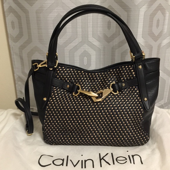 Calvin Klein Handbags - SOLD 👜Calvin Klein NWT Handbag 👜