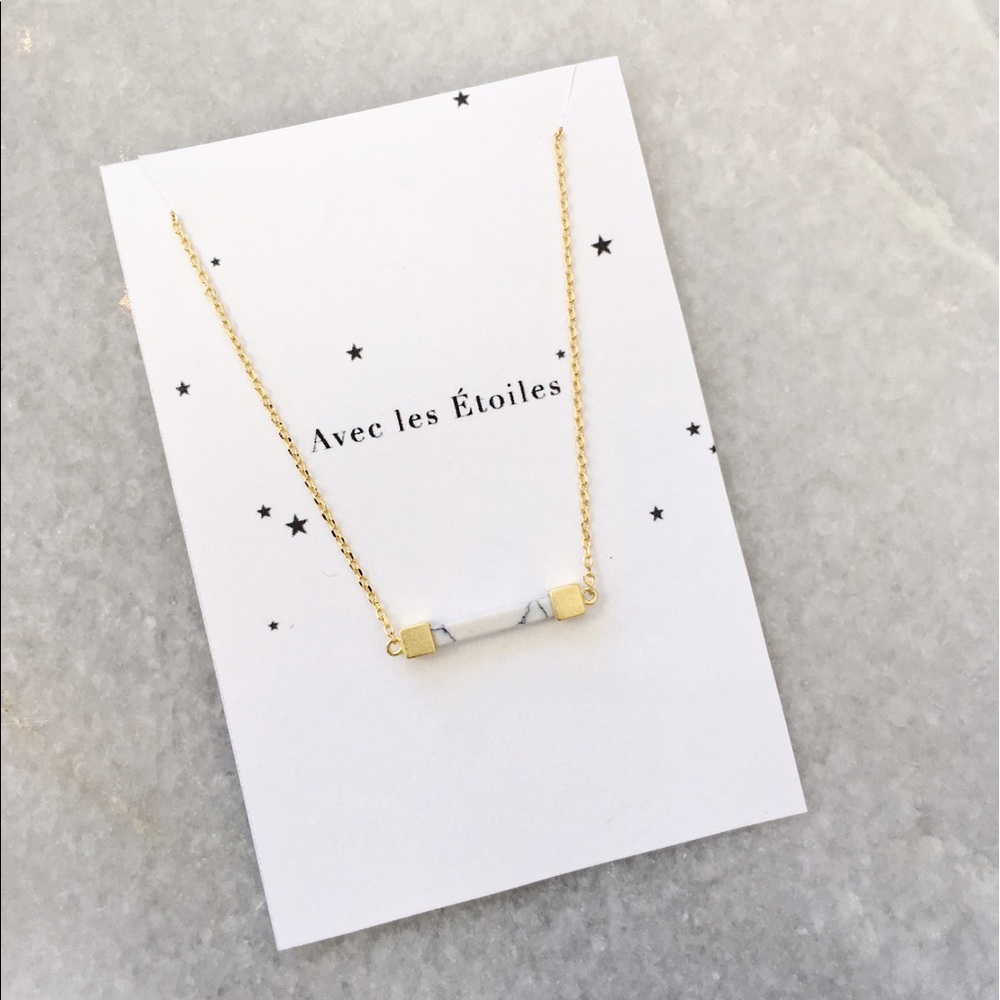 ✨ Dainty white marble necklace