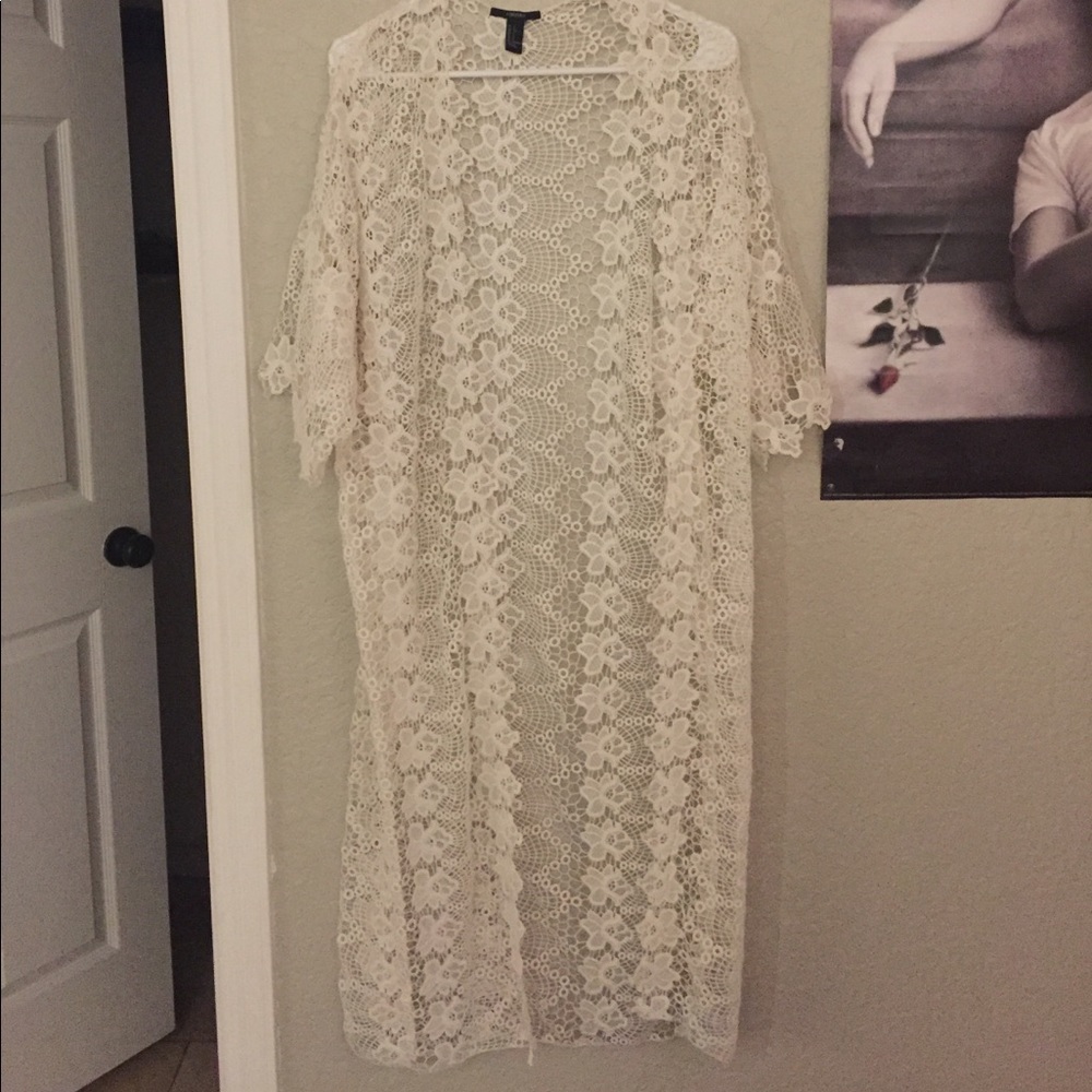 Embroidered floral long kimono