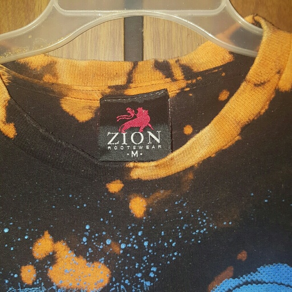 Custom bleach Tie-dyed Jimmy Hendrix T shirt. - Picture 2 of 3