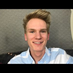 Meet your Posher, Cody