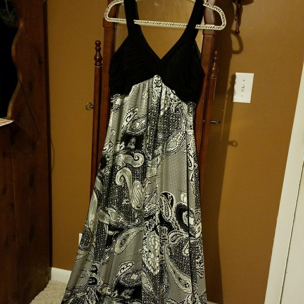 Perfect cruise or anytime dress