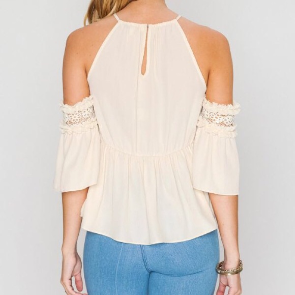 ❣️SALE❣️{Jealous Tomato} Off THE SHOULDER TOP - Picture 3 of 5