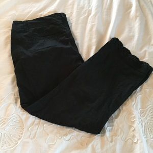 ‼️DONATING‼️BKE Black capris