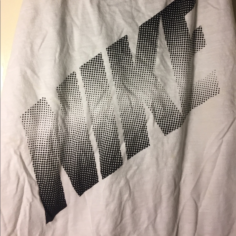 Nike tank - Picture 2 of 2