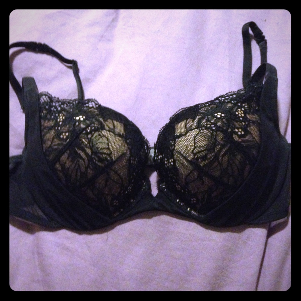 Victoria's Secret Lace Bra 💕💕