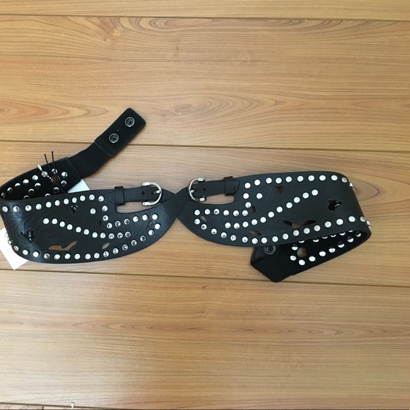 B Low The Belt Madison Waist Belt - Picture 2 of 3