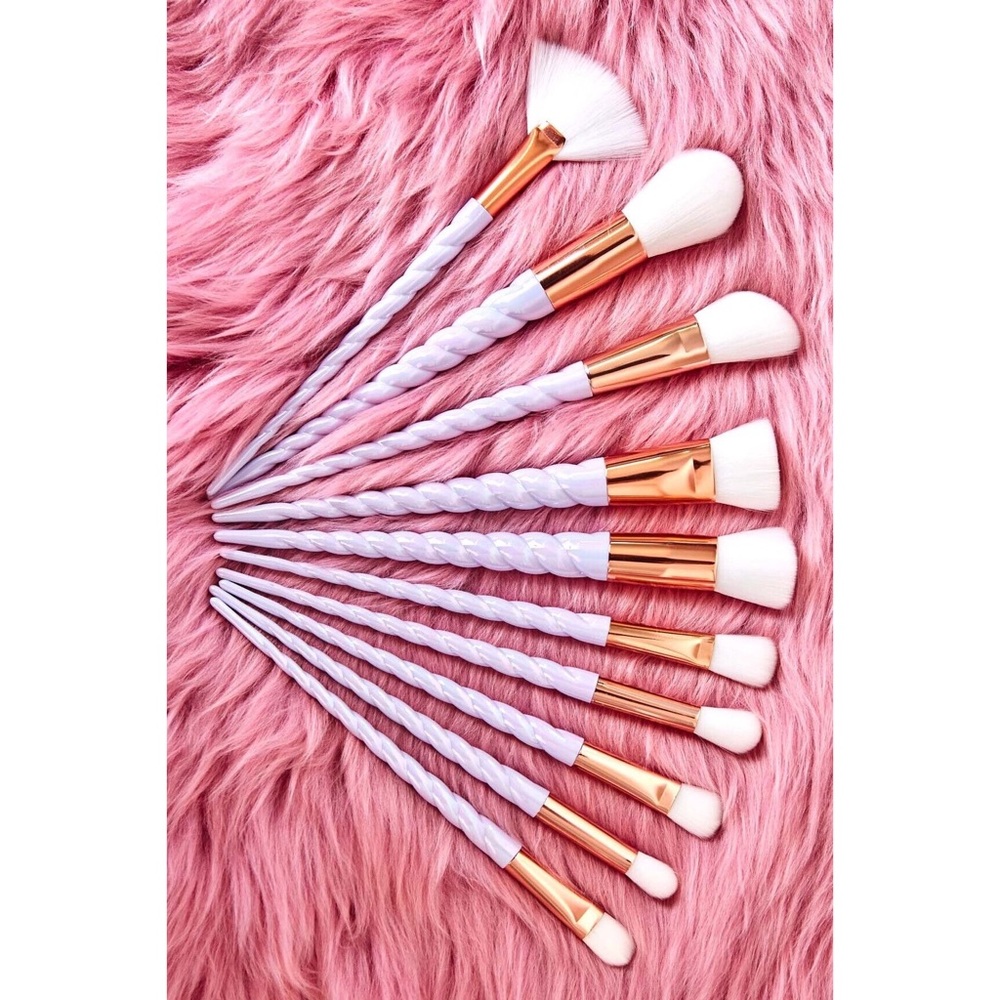 rose gold & white unicorn brush set