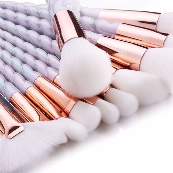 rose gold & white unicorn brush set - Picture 5 of 8