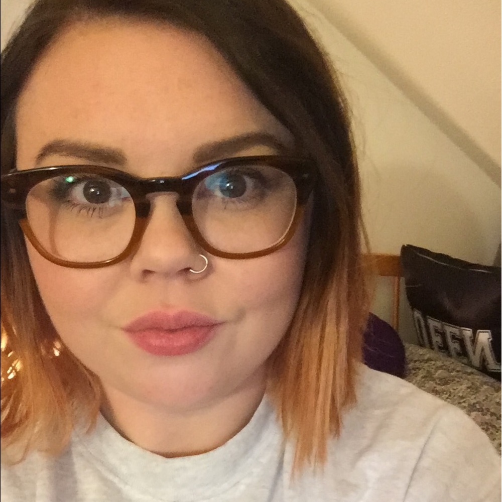 Meet your Posher, Meghan