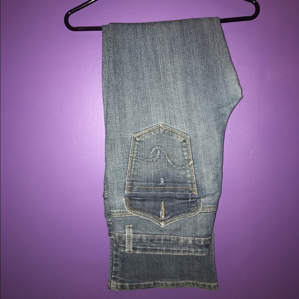 Jeans - Picture 2 of 4