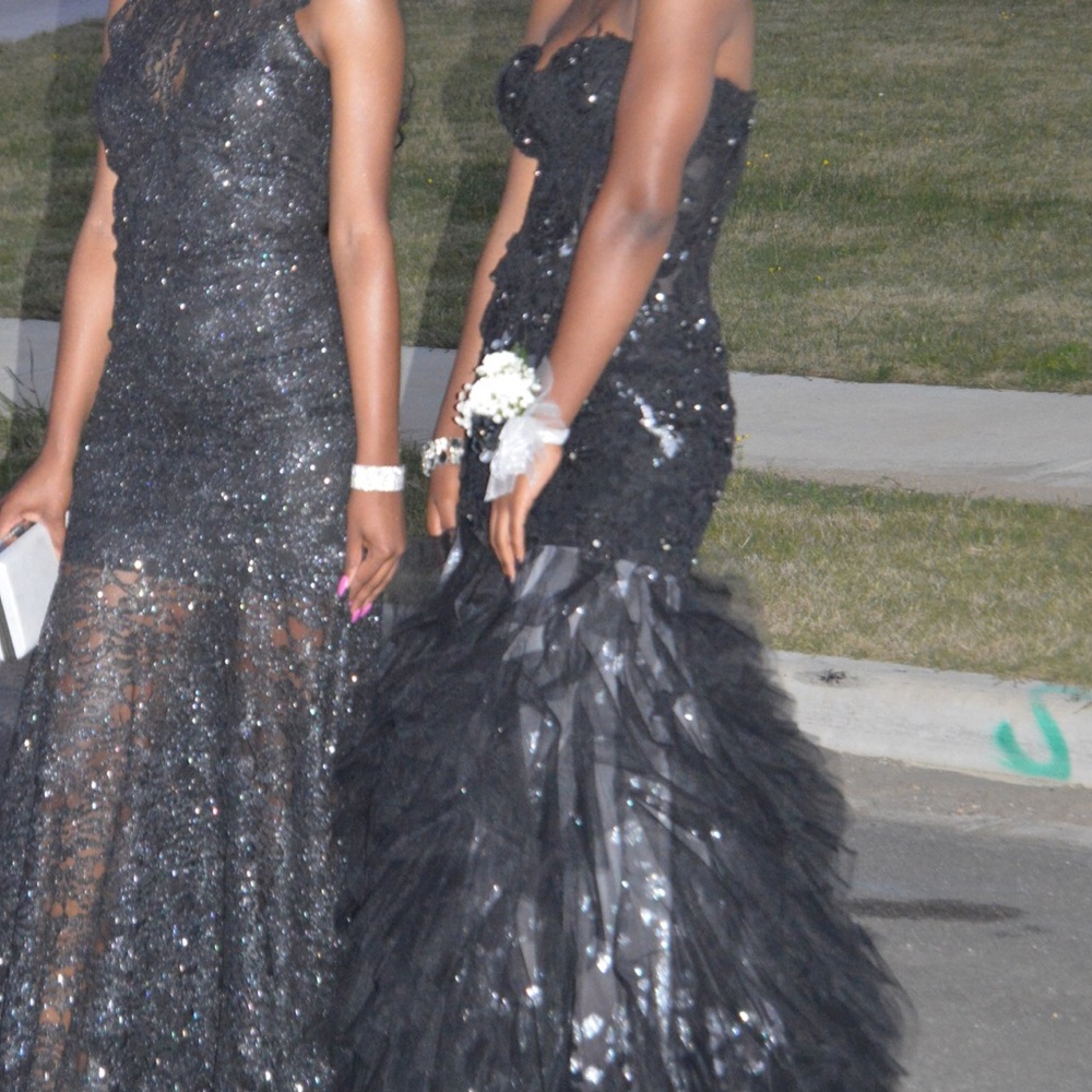 Jovani prom dress !! Black JOVANI!! JOVANI!!
