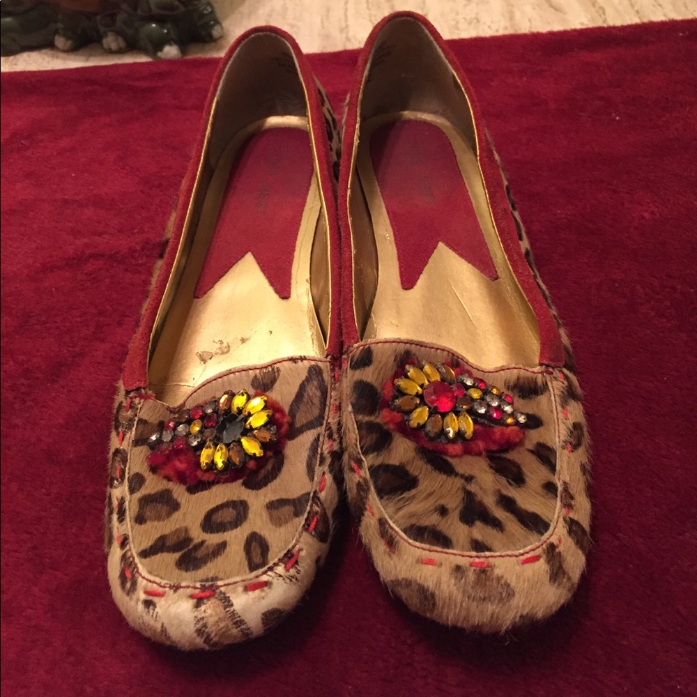 NINE WEST FLATS, Size 8.5M.
