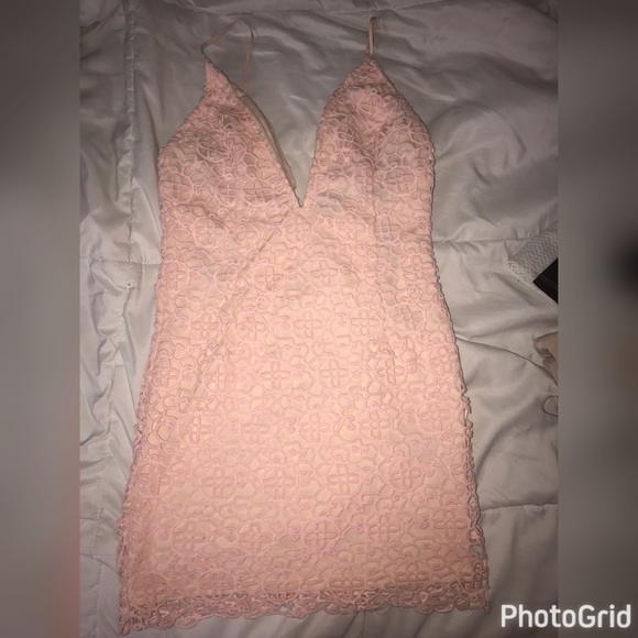 Forever 21 Dresses & Skirts - Pink dress