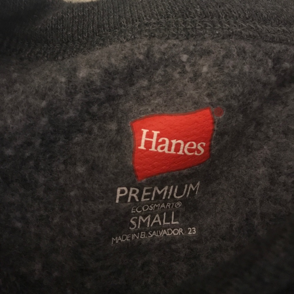 Hanes sweatshirt - Picture 2 of 2