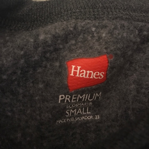 Hanes sweatshirt - Picture 2 of 2