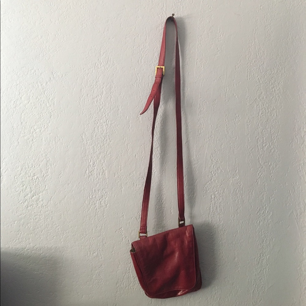 Hobo cross body bag