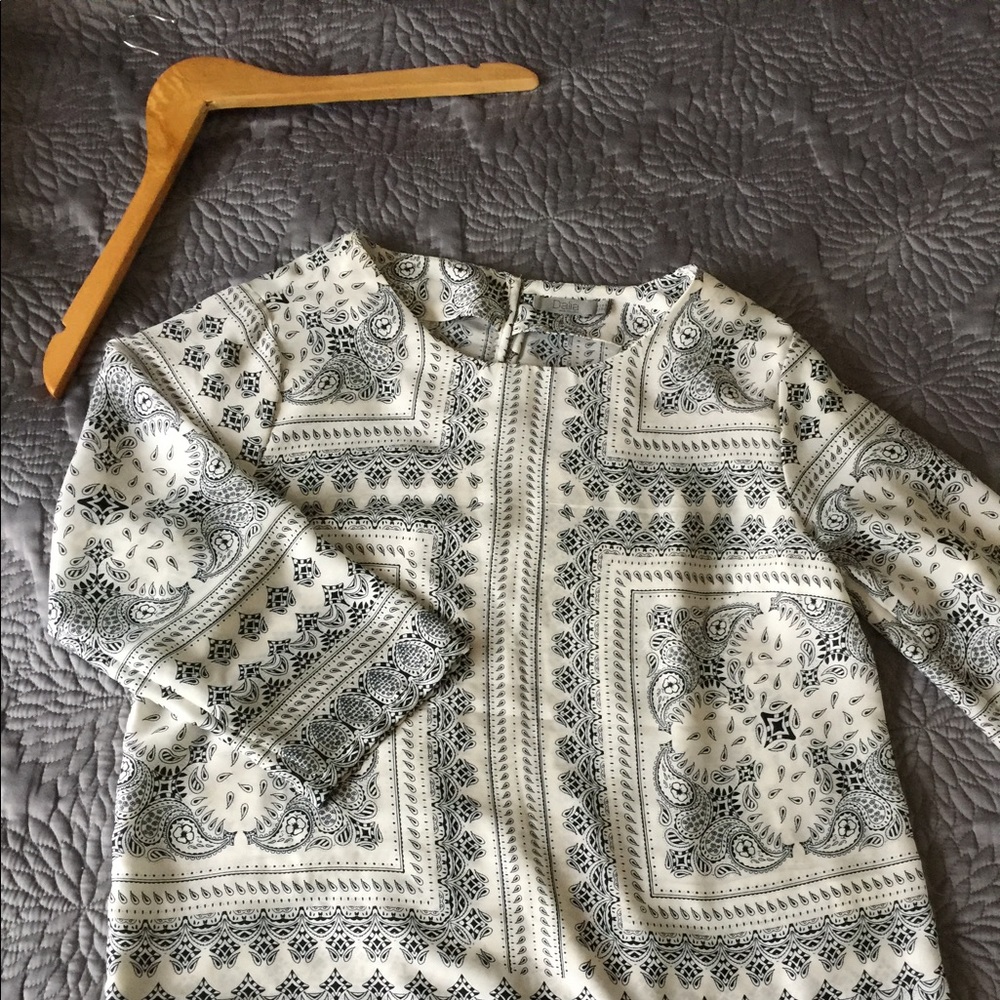 Bandana paisley blouse
