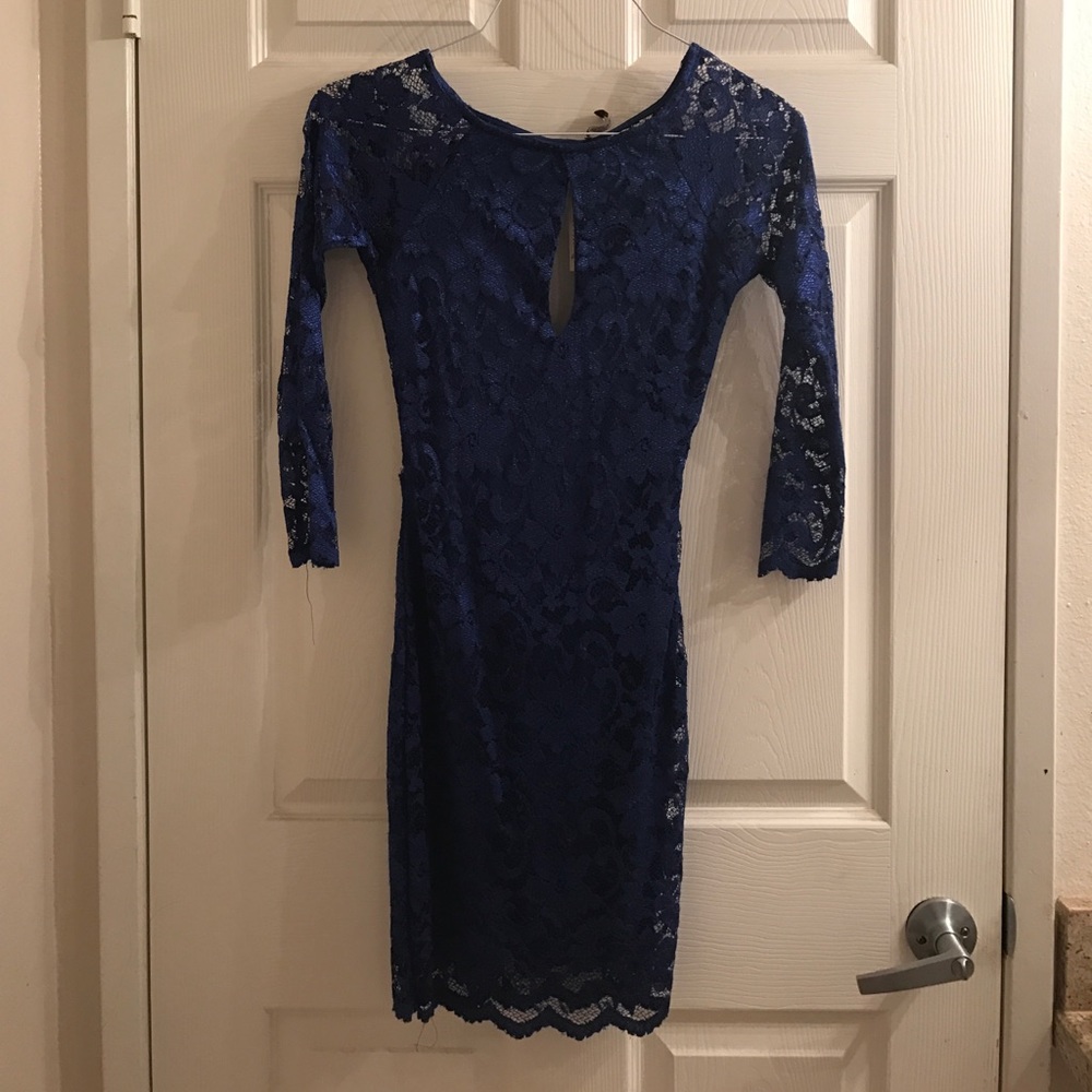 Blue lace cocktail dress
