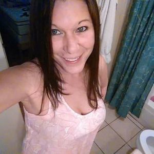 Meet your Posher, Salina