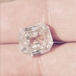 A 5.45 Cushion Cut Loose D Color Vvs1 Diamond