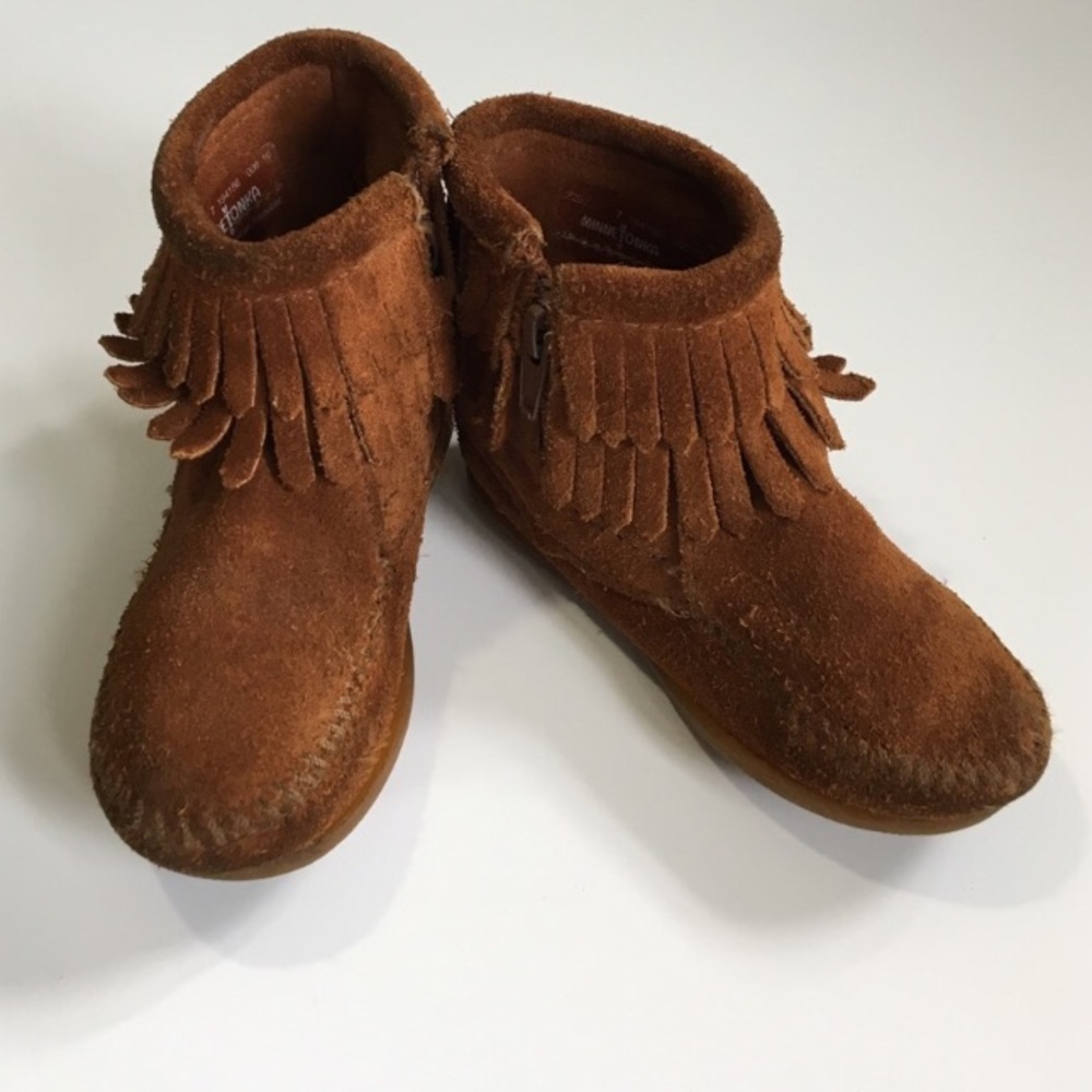 Minnetonka Toddler Boots ✨