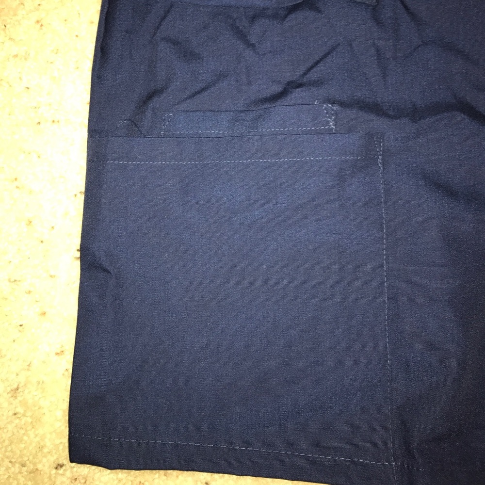 Long Sleeve Scrub Top - Picture 3 of 5
