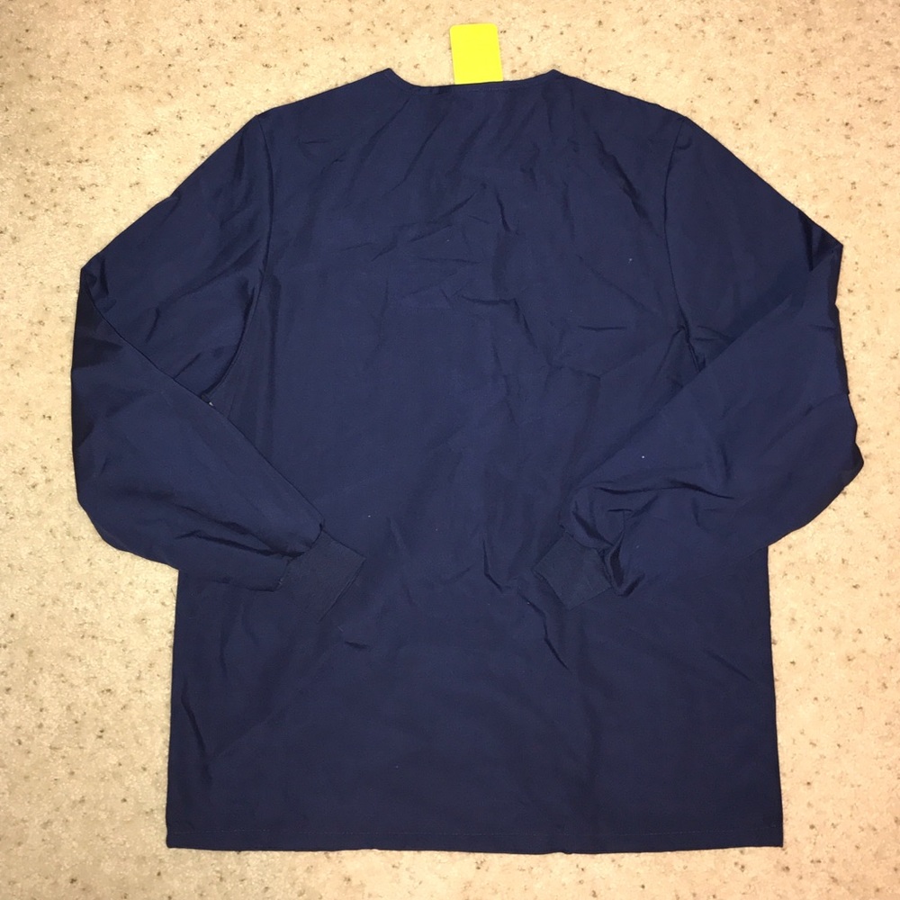 Long Sleeve Scrub Top - Picture 4 of 5