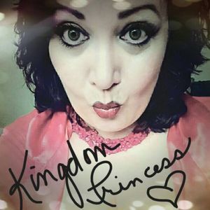 Meet your Posher, Melanie