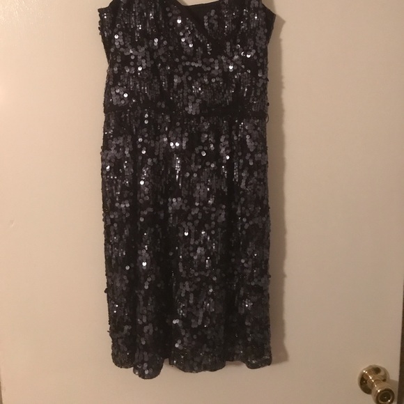 Express Sequin Mini Dress - Picture 2 of 4
