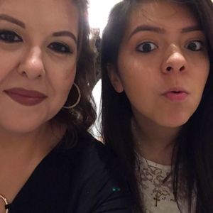 Meet your Posher, Cecilia